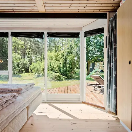 Amazing Home In Ebeltoft With Sauna * Ebeltoft