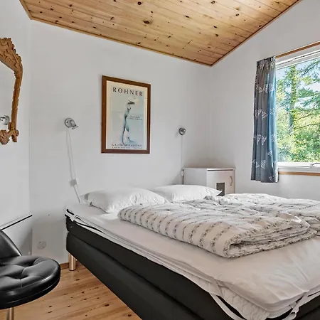 Lovely Home In Ebeltoft With Sauna