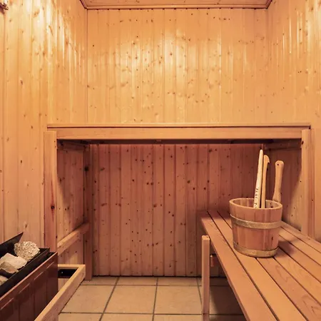 Amazing Home In Ebeltoft With Sauna Tatil Evi *